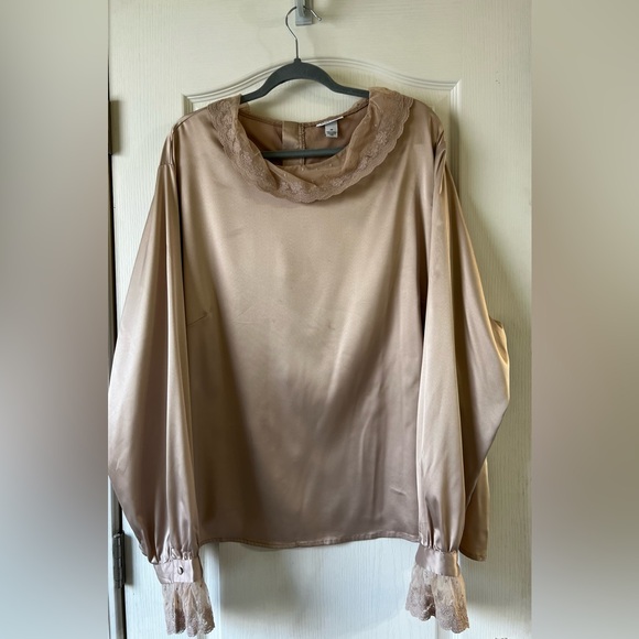 Neon Rose Tops - Neon Rose Satin Lace 28 Blouse